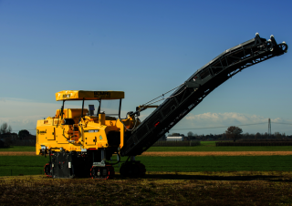 Freze de asfalt Bomag BM 1200/30