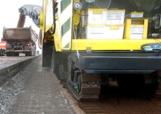 Freze de asfalt Bomag BM 2200/75