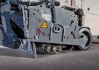 Freze de asfalt Wirtgen W 120 R