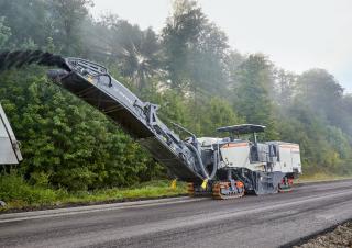 Freze de asfalt Wirtgen W 250 Fi