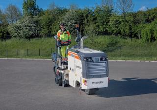 Freze de asfalt Wirtgen W 35 Ri