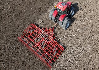 Grape cu disc-zinc Väderstad NZ Aggressive 700