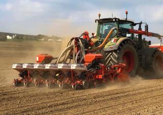 Grape de putere Kuhn HR 4530 RCS 
