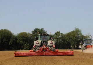 Grape de putere Kuhn HR 6030 R 