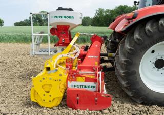 Grape de putere Pöttinger Lion 303