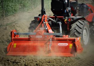 Grape de putere Maschio W 145