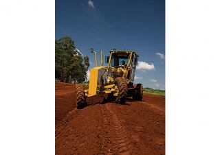Gredere Caterpillar 120K2