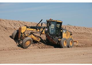 Gredere Caterpillar 120M AWD