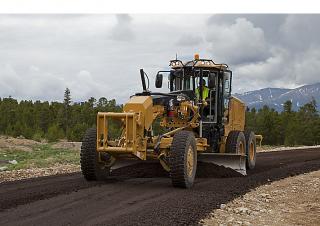 Gredere Caterpillar 120M2