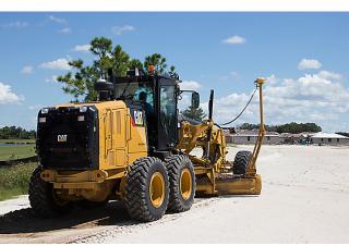Gredere Caterpillar 12M3