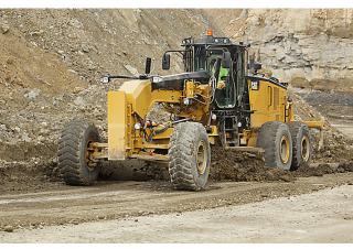 Gredere Caterpillar 18M3