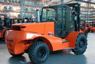 Încărcătoare cu furcă pentru teren accidentat Mast Explorer H 70 DA