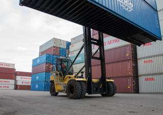 Încărcătoare cu furcă pentru teren accidentat Hyster H200XD-EC7
