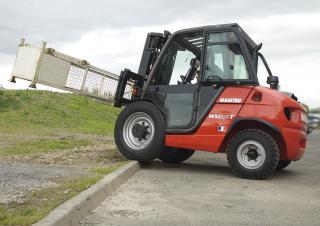 Încărcătoare cu furcă pentru teren accidentat Manitou MSI 30 T