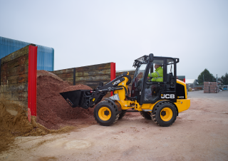 Încărcătoare pe roți JCB 403