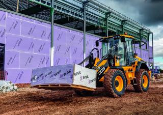 Încărcătoare pe roți JCB 411 HT