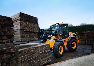 Încărcătoare pe roți JCB 417 HT