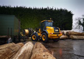 Încărcătoare pe roți JCB 417 HT
