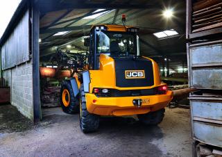 Încărcătoare pe roți JCB 417 HT