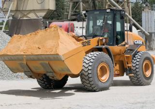 Încărcătoare pe roți Case 821 E