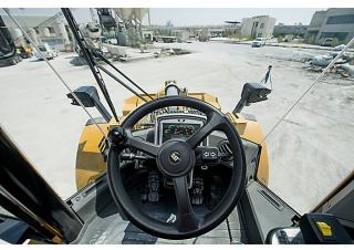 Încărcătoare pe roți Caterpillar 962L