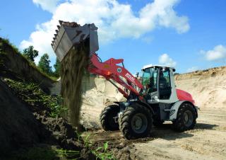 Încărcătoare pe roți Atlas-weycor AR 95 e