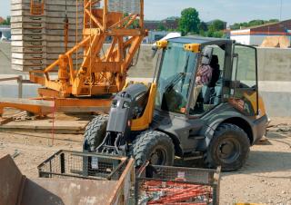 Încărcătoare pe roți Mecalac AS900