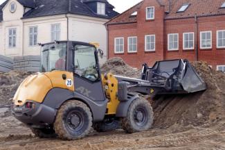Încărcătoare pe roți Ahlmann AX 700