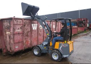 Încărcătoare pe roți Giant D 204 SW