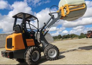 Încărcătoare pe roți Giant D 332 SWT