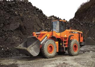 Încărcătoare pe roți Doosan DL 350