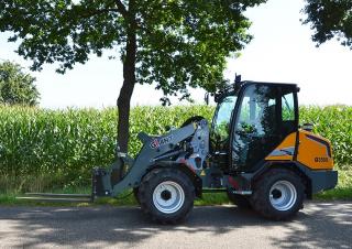 Încărcătoare pe roți Giant G3500