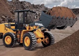 Încărcătoare pe roți Hyundai HL635L