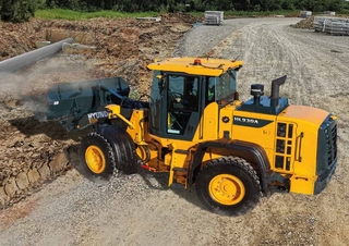 Încărcătoare pe roți Hyundai HL930A