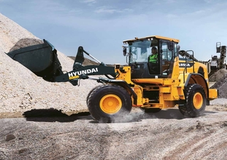 Încărcătoare pe roți Hyundai HL955A