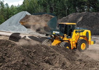 Încărcătoare pe roți Hyundai HL975 XT