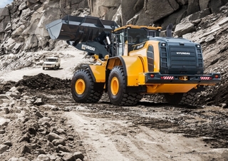 Încărcătoare pe roți Hyundai HL980AXT