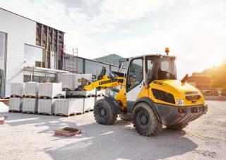 Încărcătoare pe roți Liebherr L 508 Compact