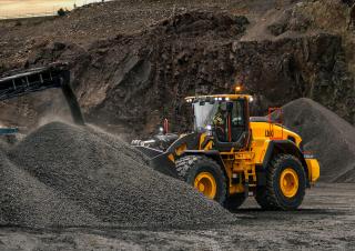 Încărcătoare pe roți Volvo L260