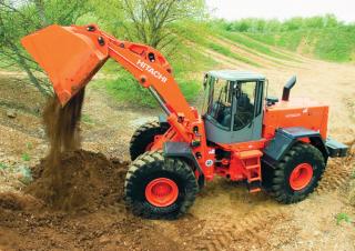 Încărcătoare pe roți Hitachi LX 290 E
