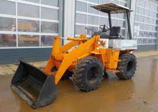 Încărcătoare pe roți Hitachi LX 30