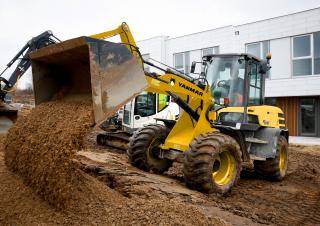 Încărcătoare pe roți Yanmar V 100