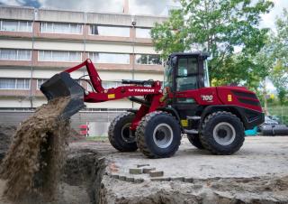 Încărcătoare pe roți Yanmar V100