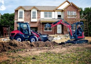 Încărcătoare pe roți Yanmar V7-HW