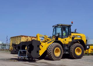 Încărcătoare pe roți Komatsu WA200-8E0