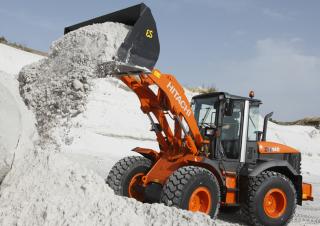 Încărcătoare pe roți Hitachi ZW 140