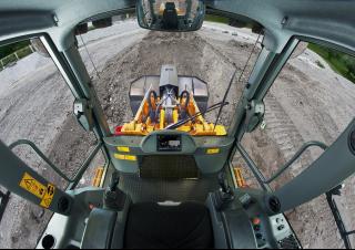 Încărcătoare pe șenile Liebherr LR 636 G8.0
