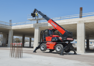 Încărcătoare telescopice cu structură superioară Manitou MRT-X 1845