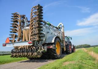 Tehnologii pentru dejecții și gunoi de grajd Injectoare de dejecții Joskin SOLODISC 7740/36SDH