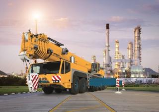 Macarale all-terrain Demag AC 250-6 
